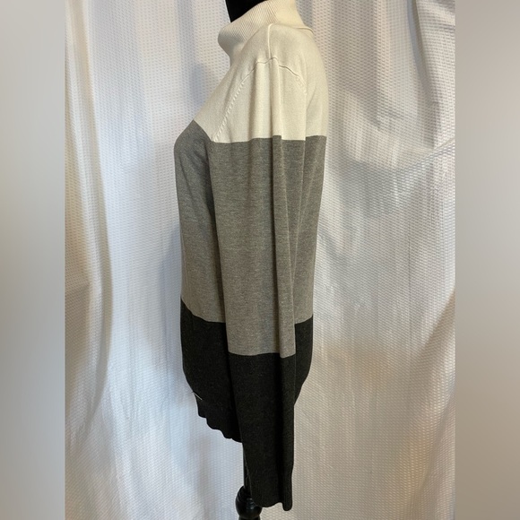 Calvin Klein tri-colored long sleeve turtleneck sweater size large - Picture 2 of 7